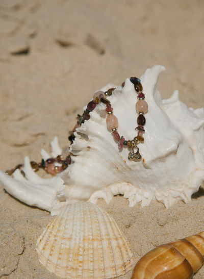 Areia Necklace